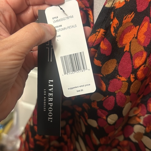 Liverpool Los Angeles Multicolor High neck sleeveless top, large, new - Picture 8 of 8